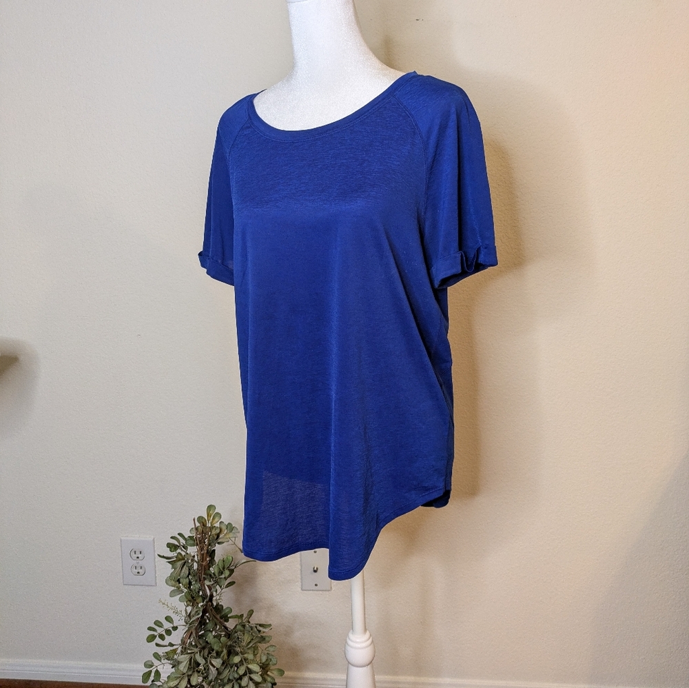 Lululemon Royal Blue Ladies' Yoga Top
